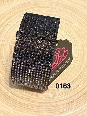 Paparazzi Urban Fade Out - Black Rhinestone Snap Wrap Leather Bracelet